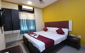 Skyry Hotels Adyar